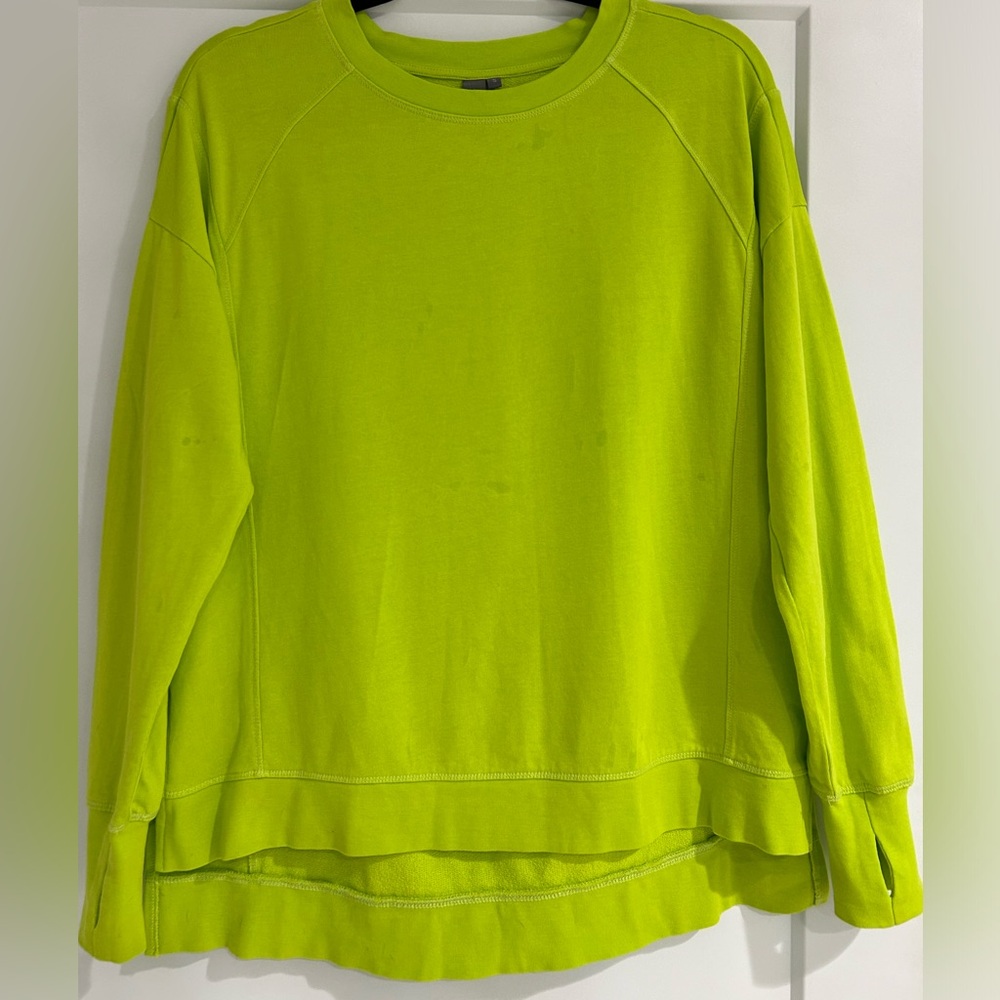 ☘️ Sweaty Betty Lime Green Sweatshirt ☘️